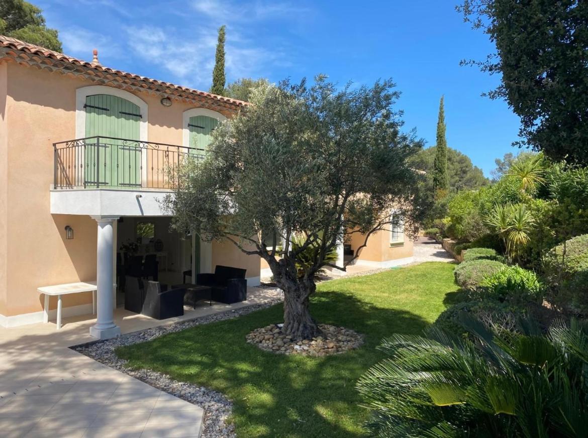 Belle Villa Dans Clos Prive - Saint Raphael Boulouris Exterior photo