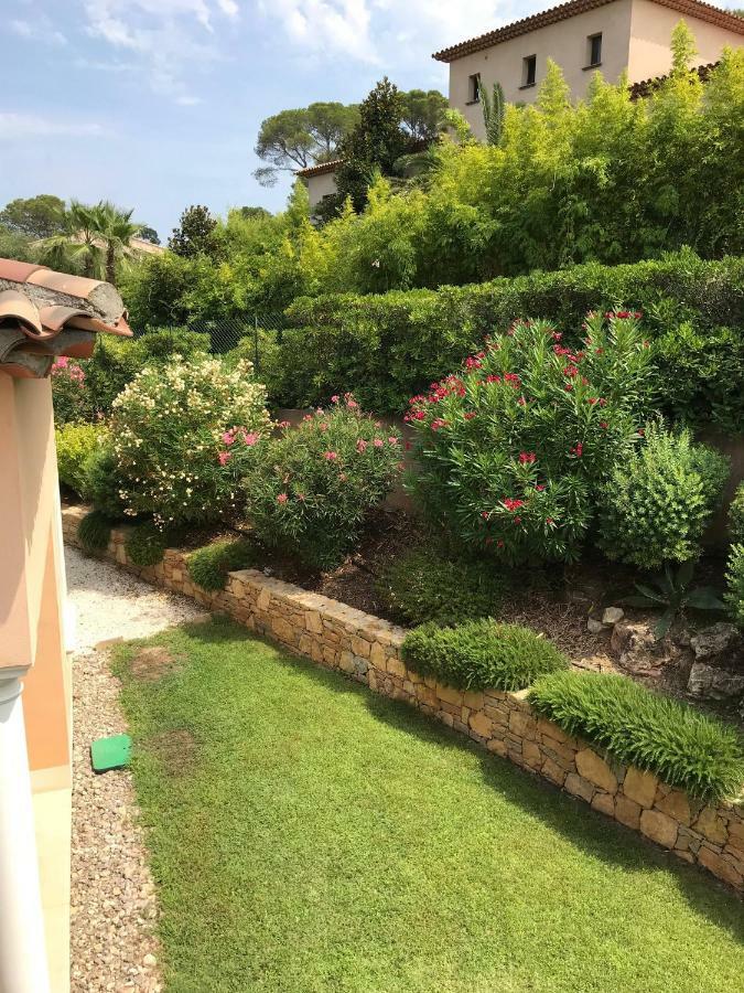 Belle Villa Dans Clos Prive - Saint Raphael Boulouris Exterior photo