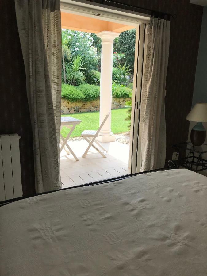 Belle Villa Dans Clos Prive - Saint Raphael Boulouris Exterior photo