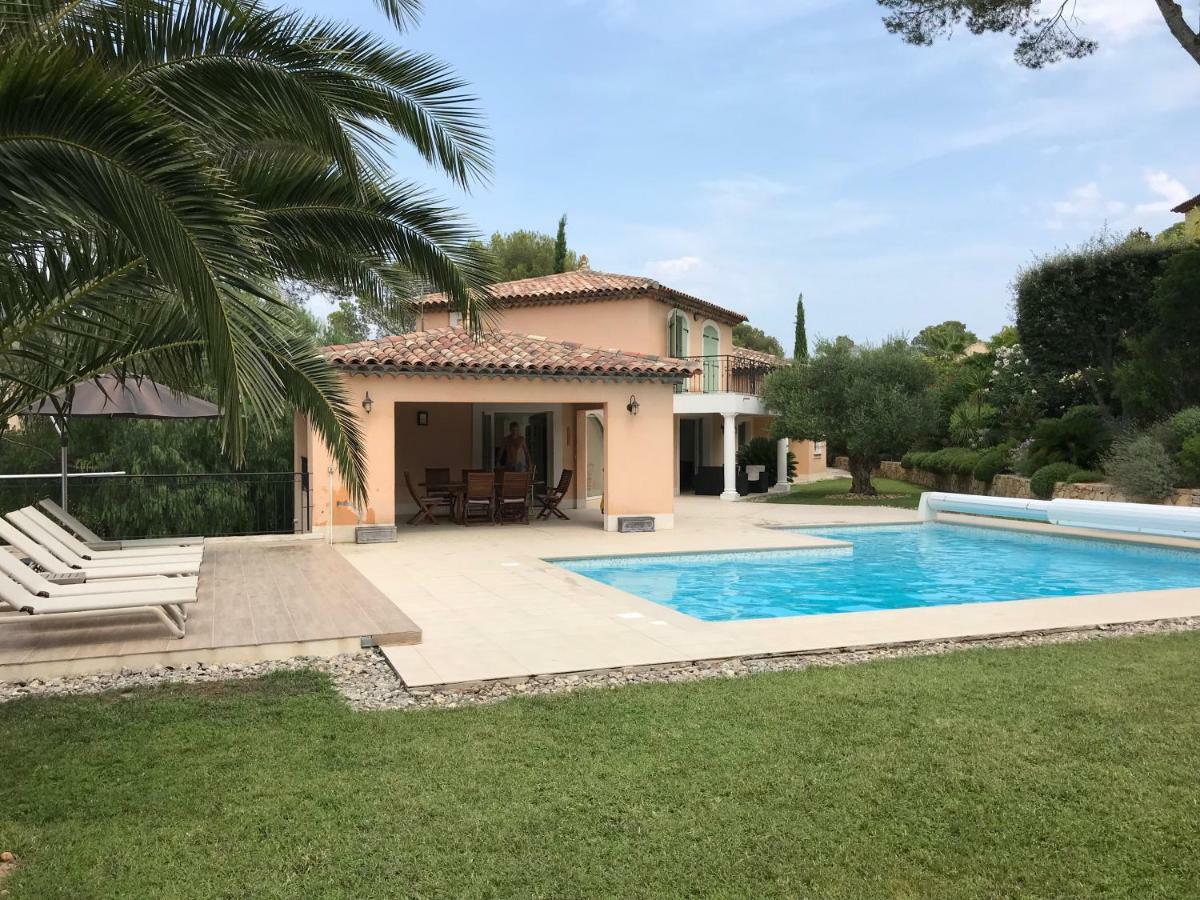 Belle Villa Dans Clos Prive - Saint Raphael Boulouris Exterior photo